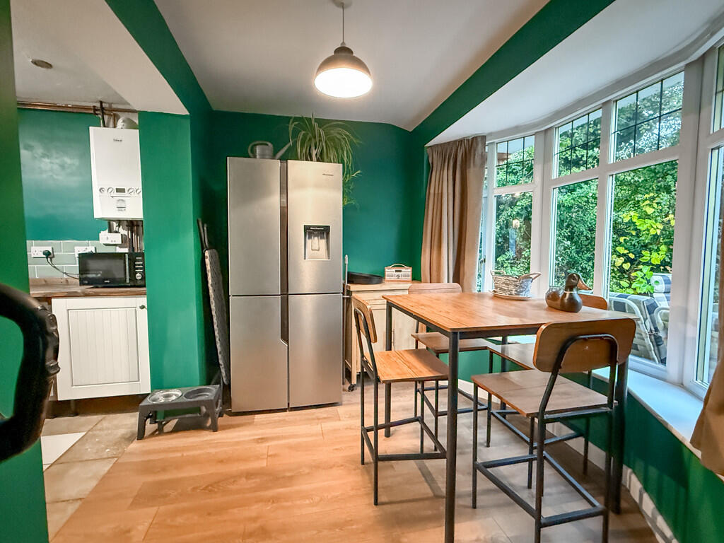 20251029_14375027...