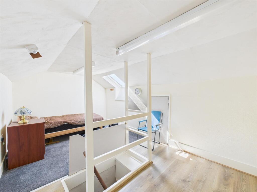 Loft room: