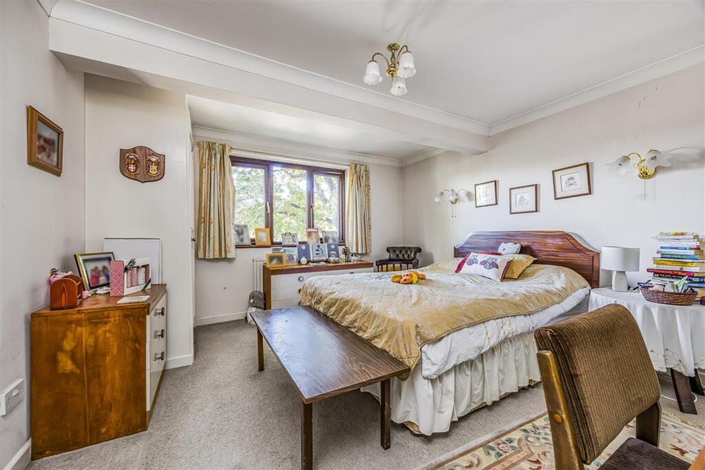 20 Brent Court, Emsworth-PorticoMarketing-Nexa-10.