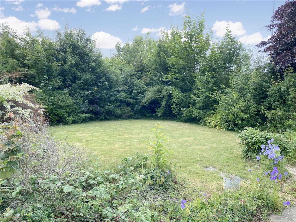 Front Garden: