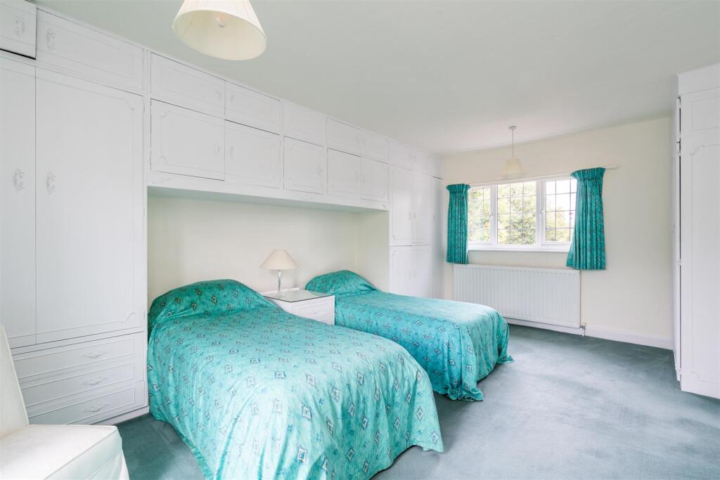 15 Brueton Avenue_35.jpg