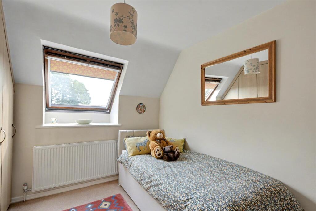 Bedroom 2_2.jpeg