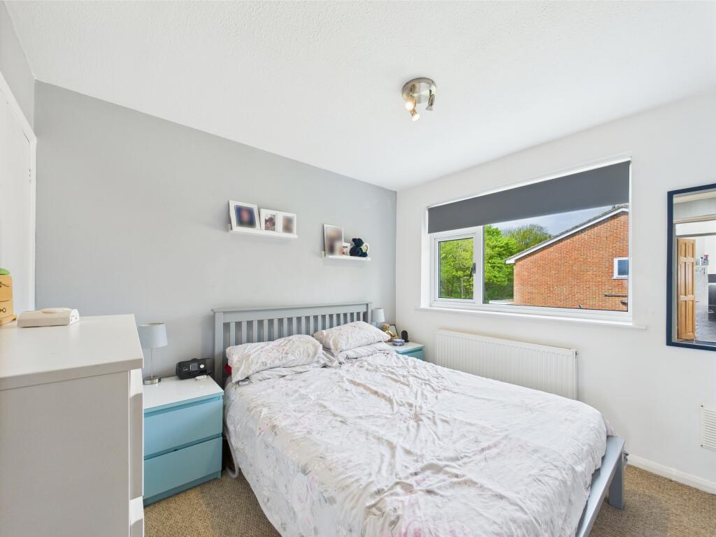 CAM01354G0-PR0488-STILL013