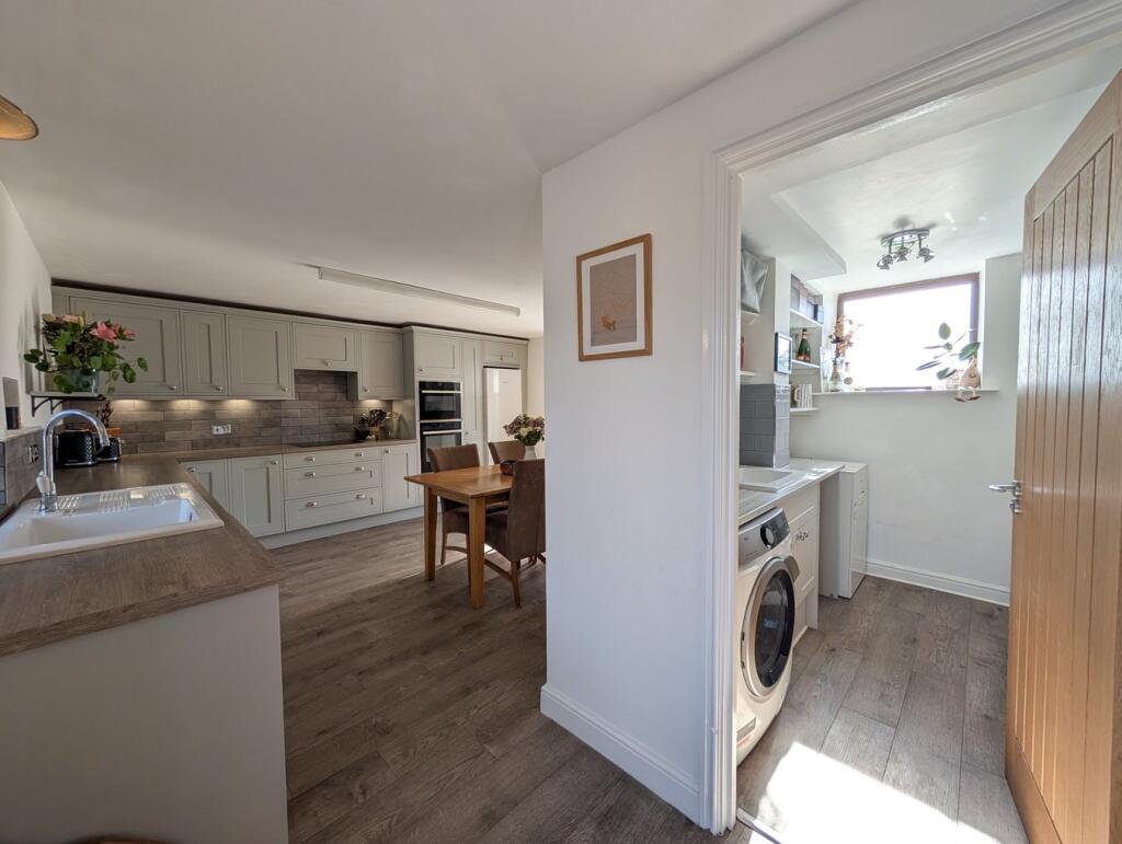 Dining Kitchen / Utility 