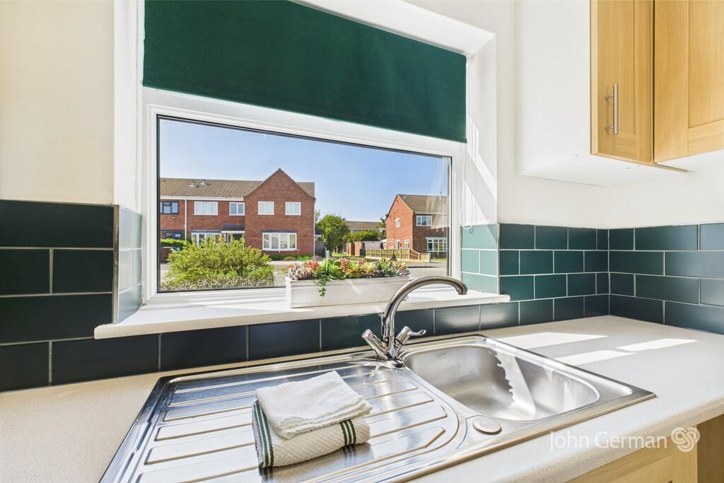 CAM05058G0-PR0094...