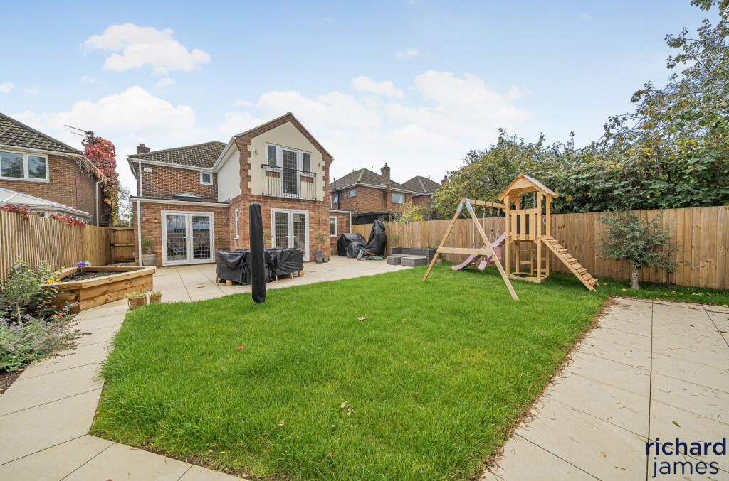 3f301296-c6c3-42c...