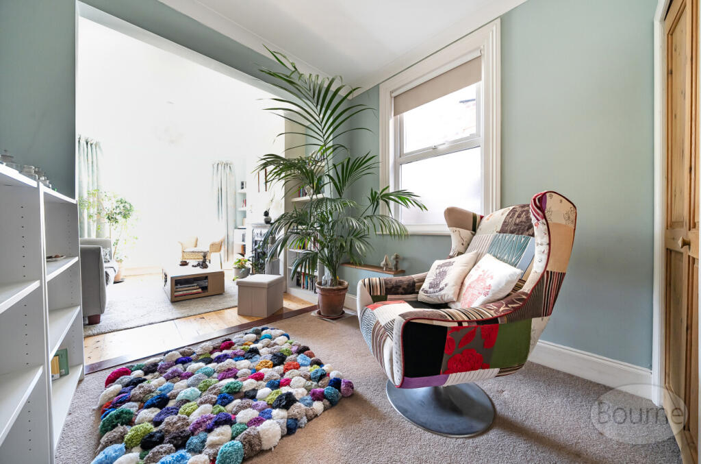 bfcc4d5d-e54d-490...