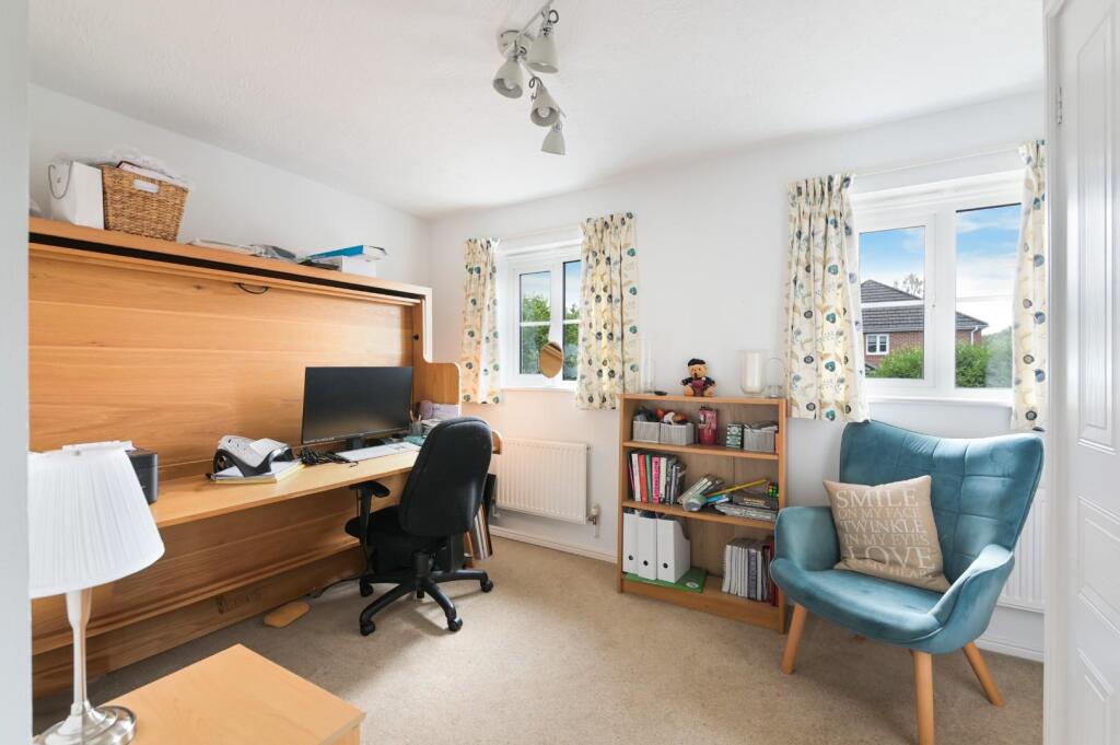 DE BURGH GARDENS, (11).jpg