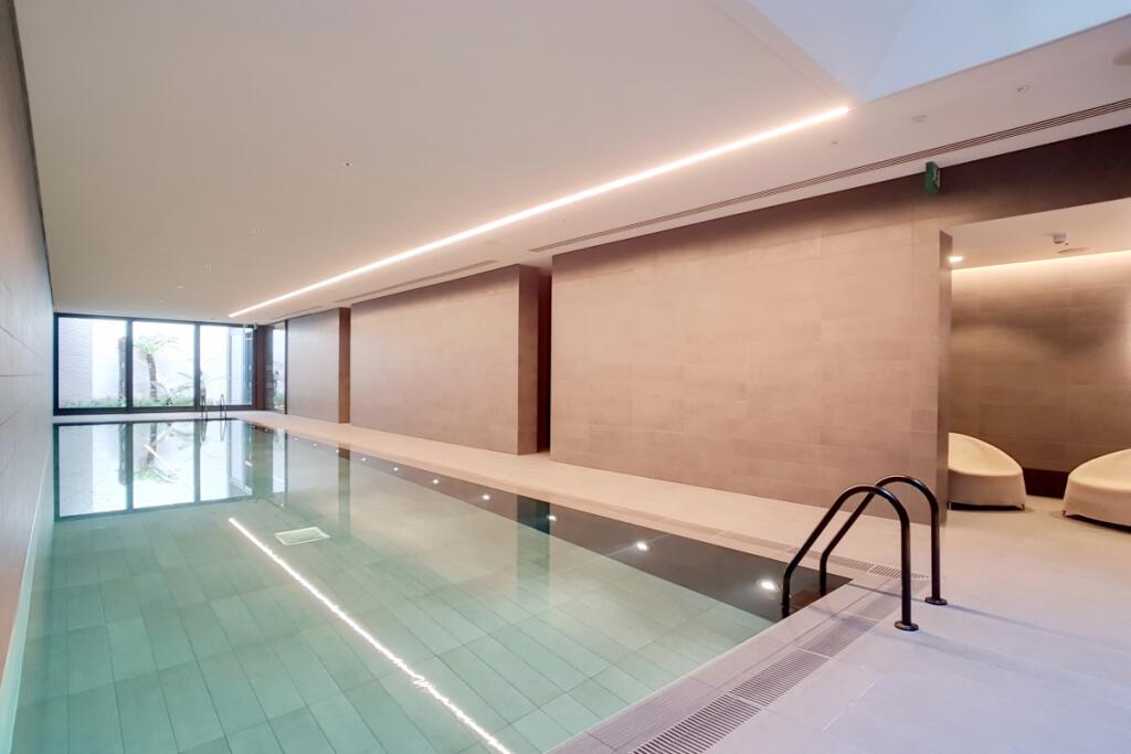 11_Swimming_Pool_1_2