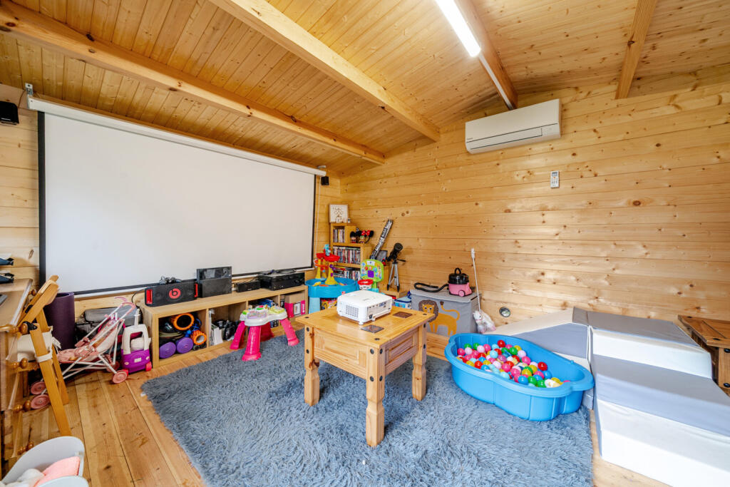 Outbuilding