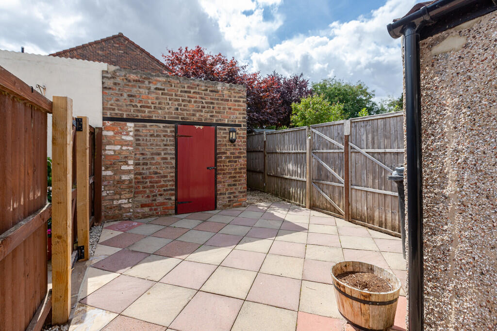 Rear garden