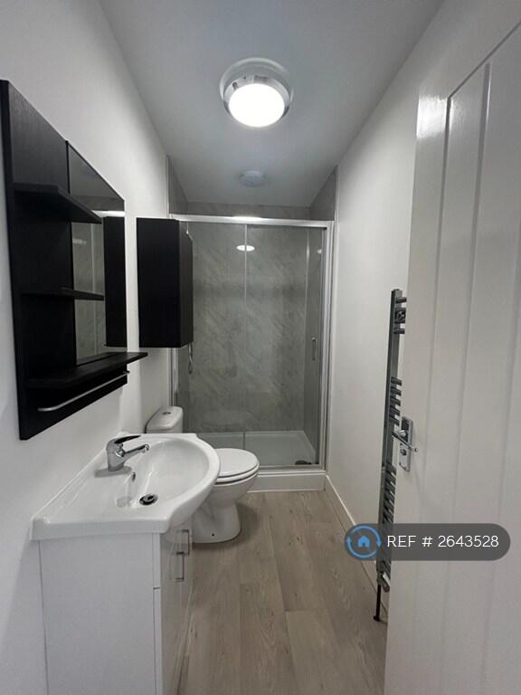 Shower Room 1