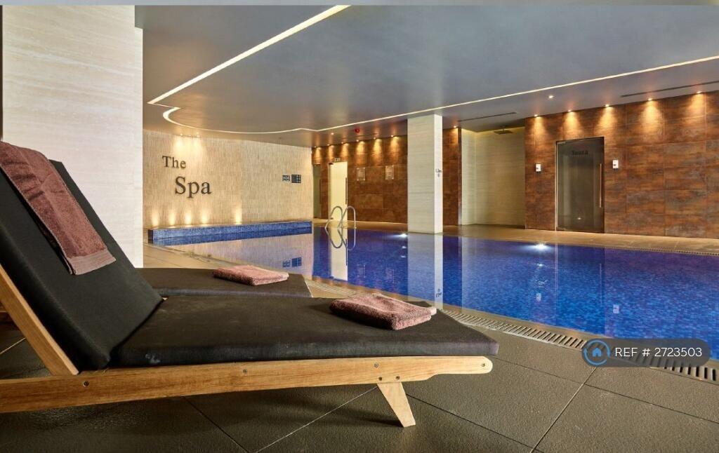 Pool &amp; Spa