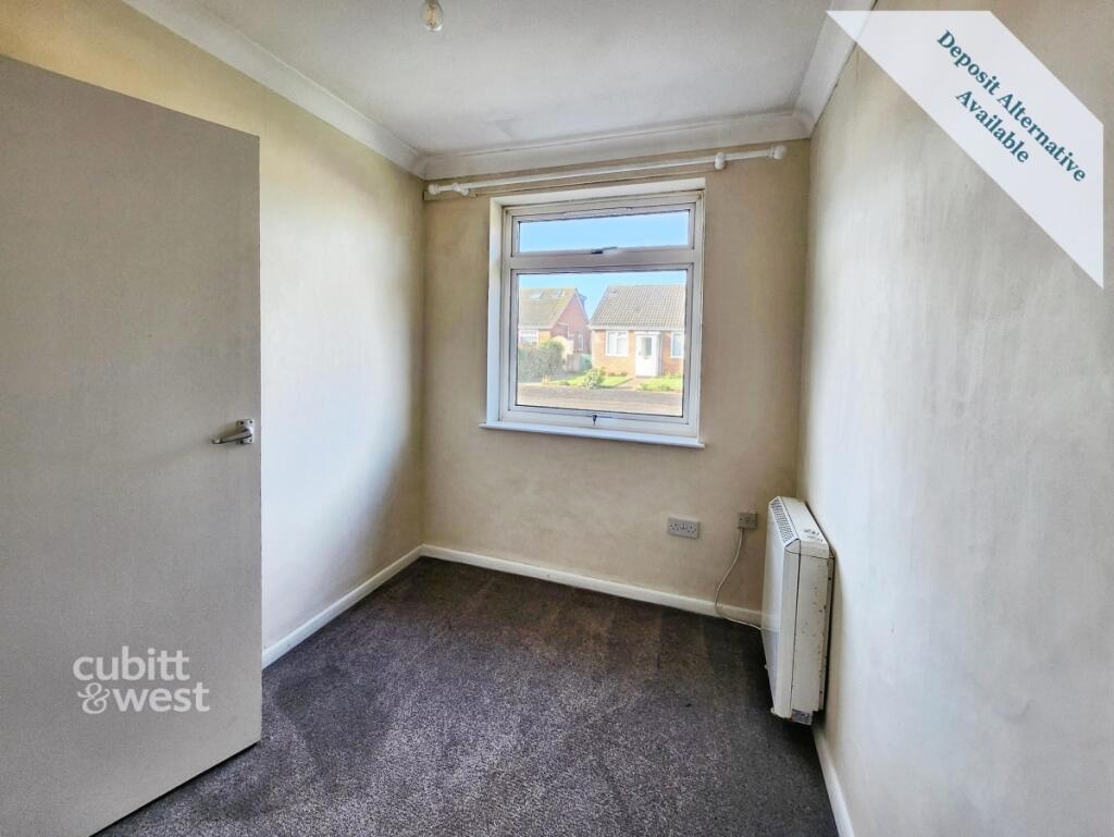 39 Ashurst Way - 3