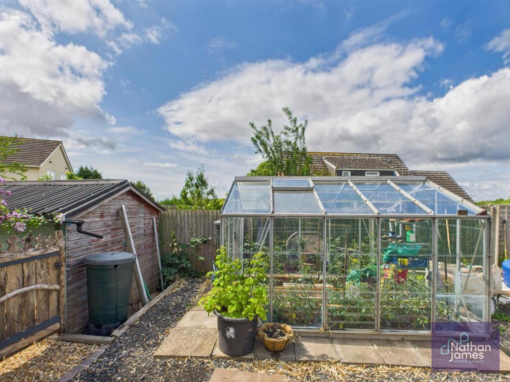 Secret veggy patch with Greenhouse