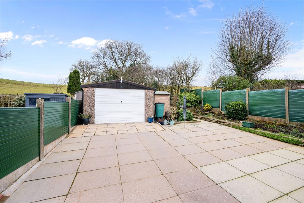 Garage and Rear Garden
