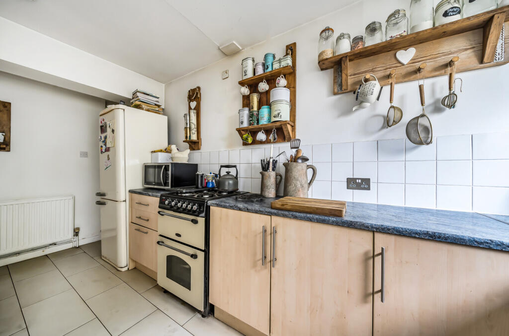 1376066146909f27a3ad2c