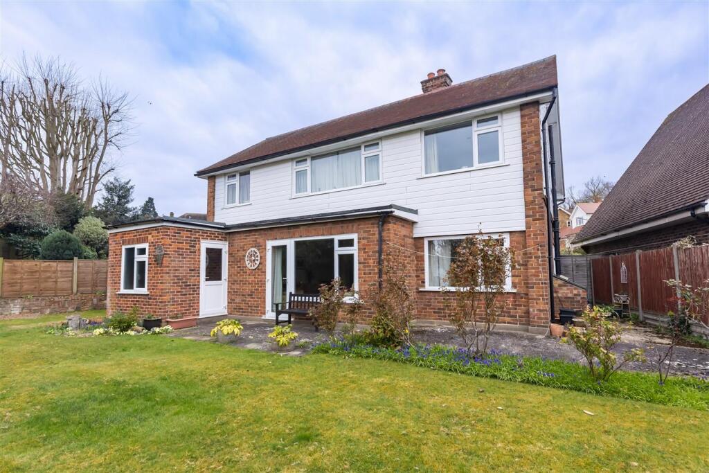 15 Ravensmere  (33).jpg