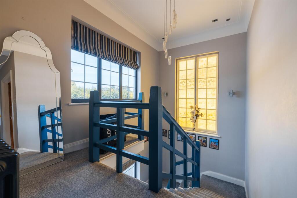 13 Chester Rd-49.jpg