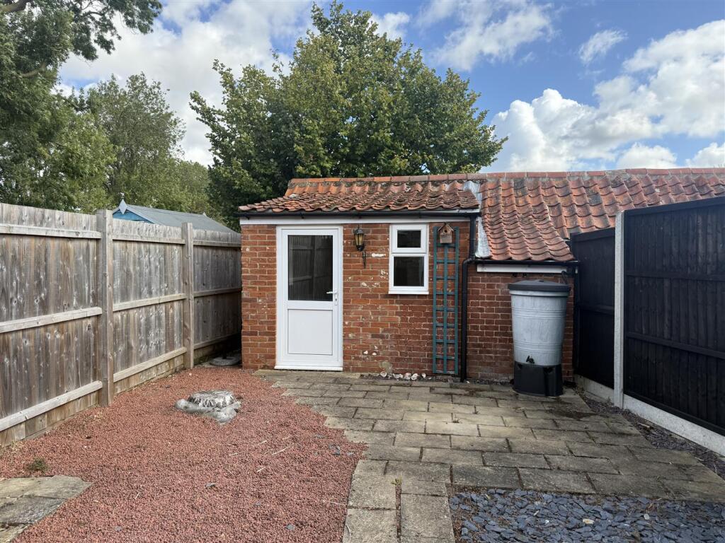 Outbuilding