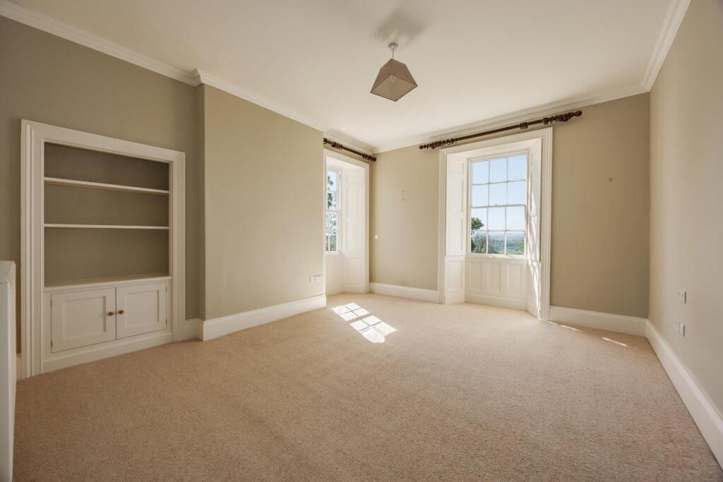 Eggleshope House East_038_web.jpg