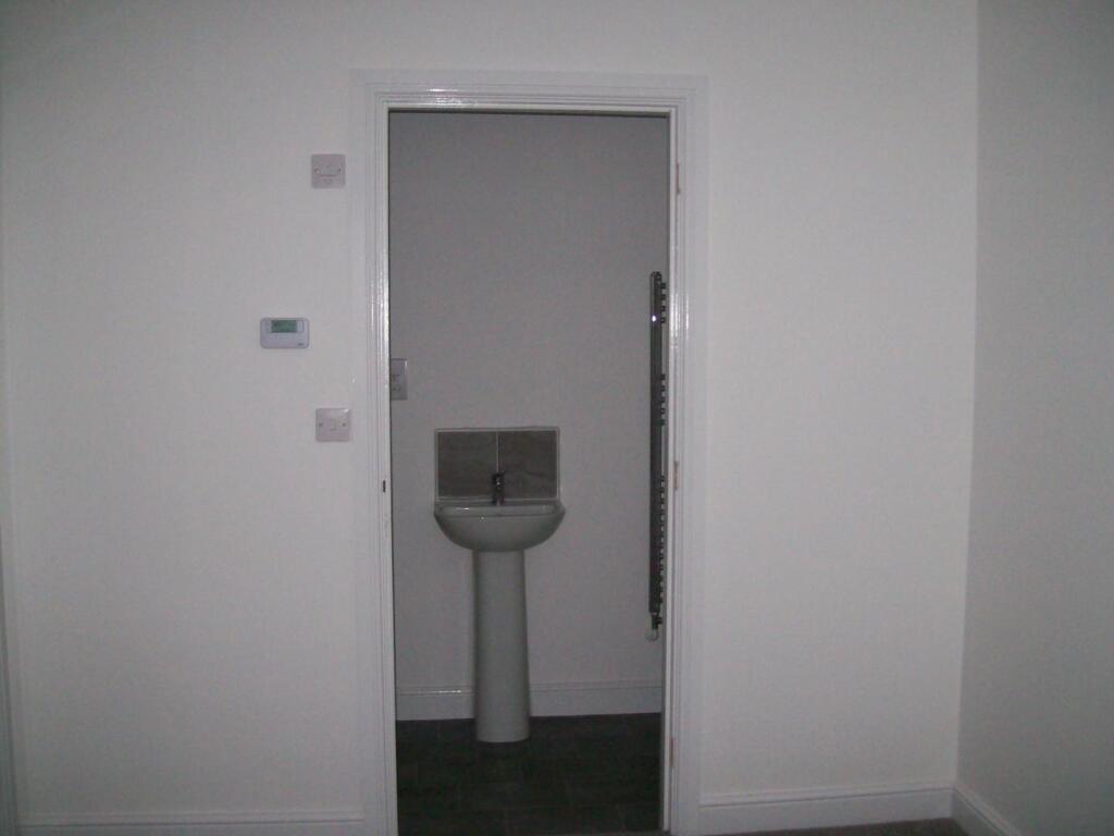 Main Bedroom 2A.JPG