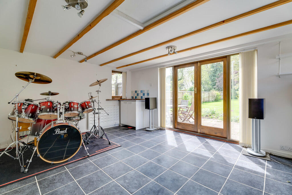 Yew Tree Cottage-...