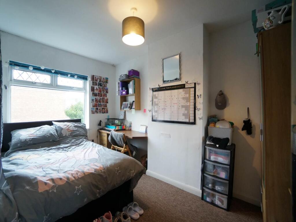 Bedroom 3.JPG