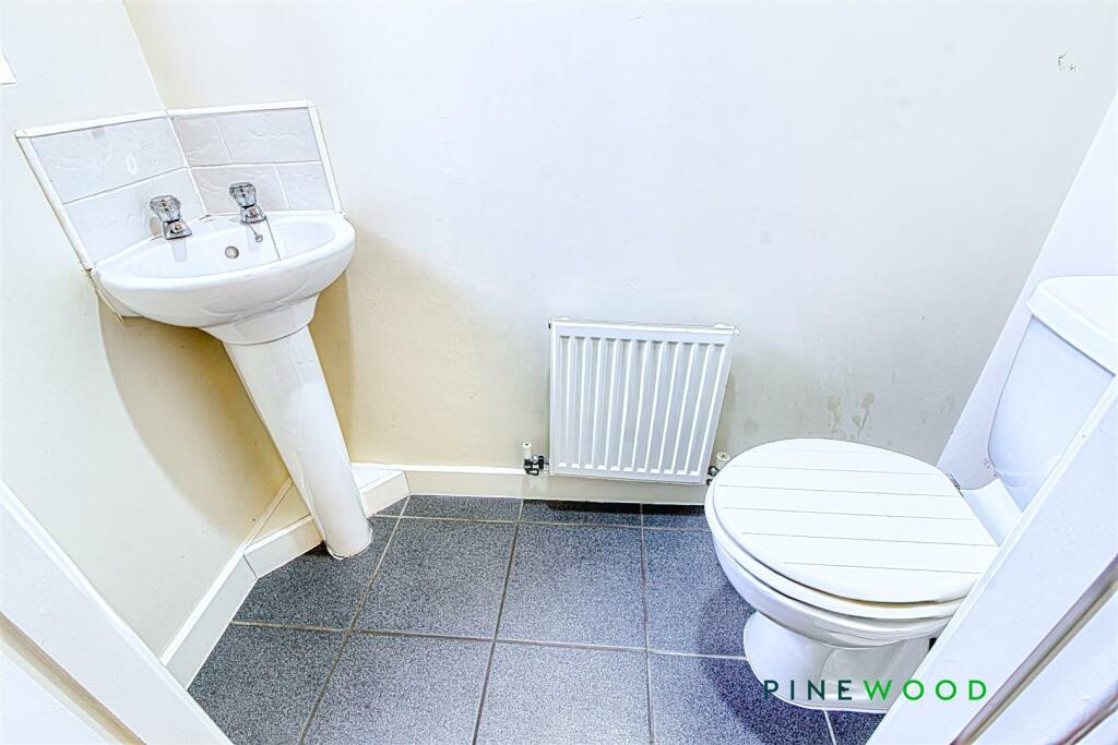 GROUND FLOOR WC