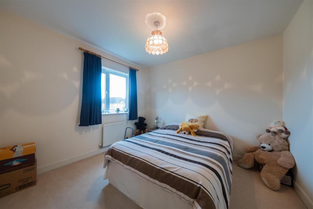 3 Sandbach Drive-027.jpg