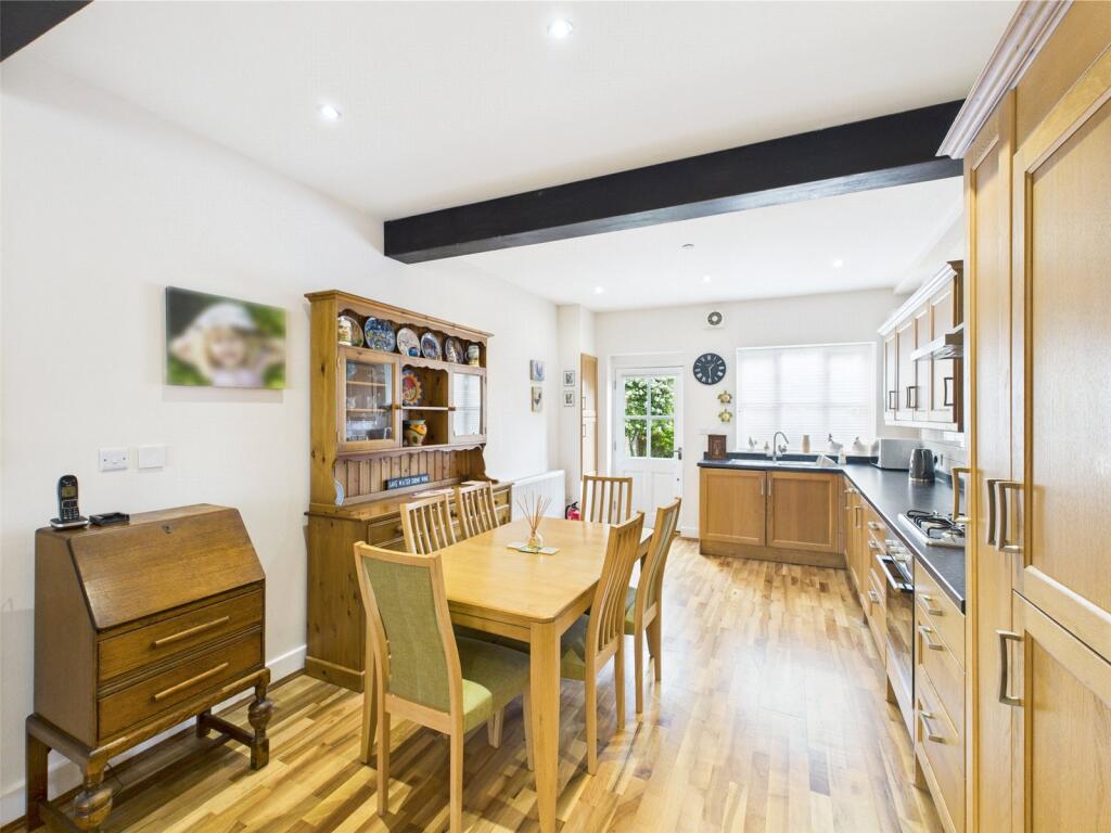 Kitchen/Dining Room