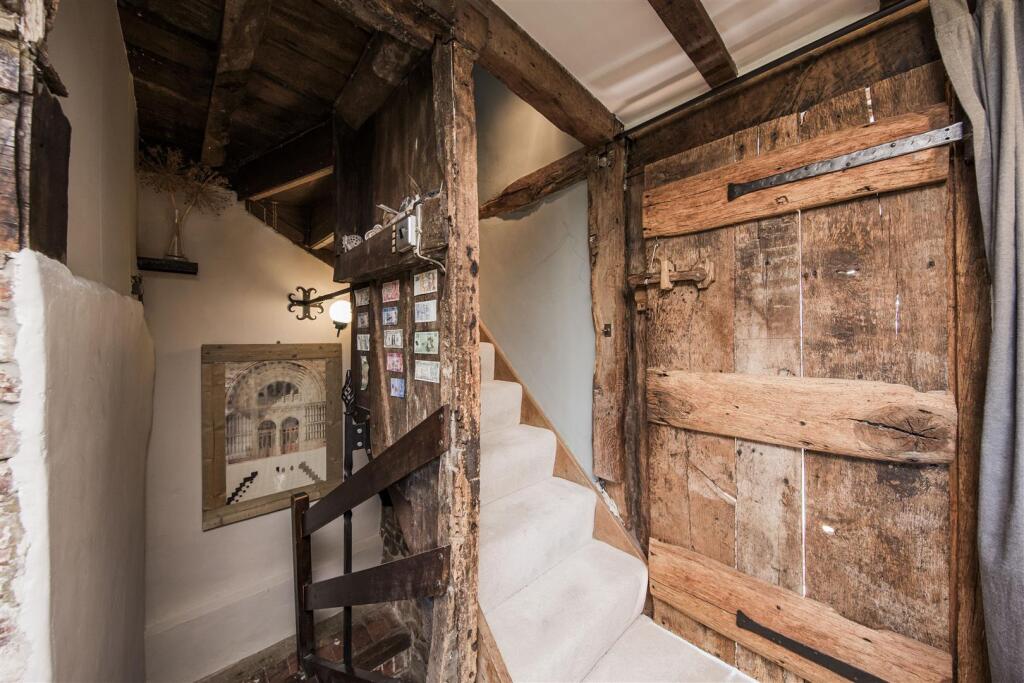 Access to Basement Room