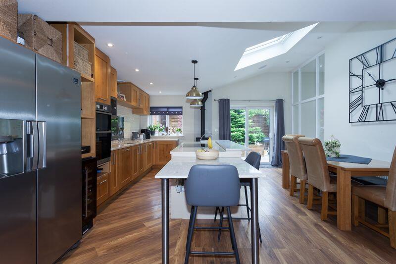 OPEN PLAN LIVING DINING KITCHEN