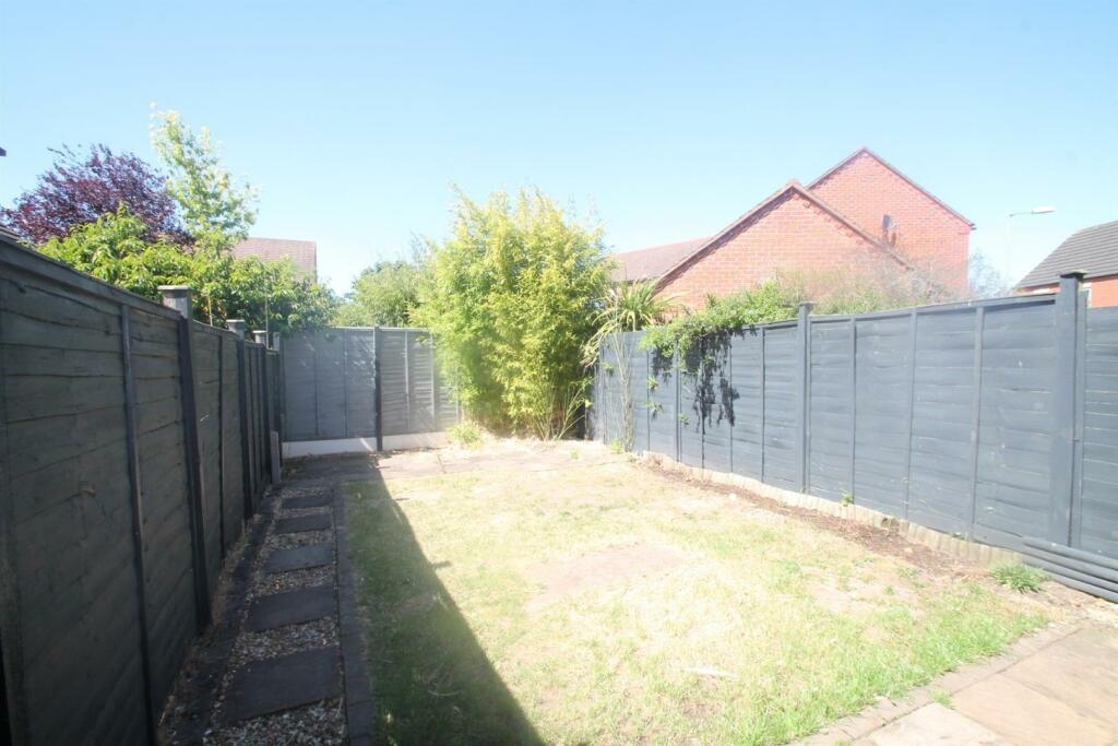 sandfield garden.jpg