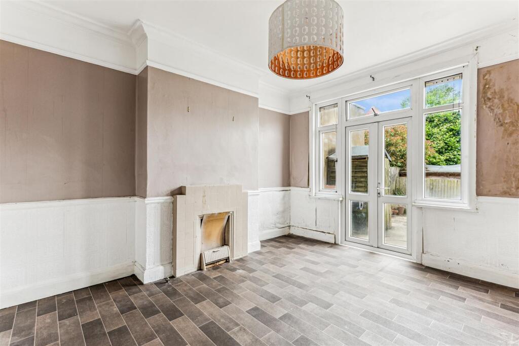 Greenend Road, W4 - FOR SALE