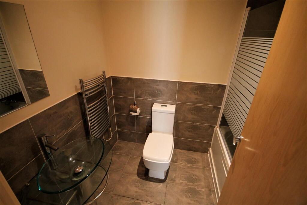Bathroom/WC