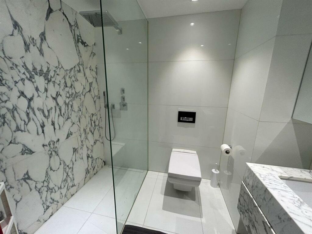 WhatsApp Image 2024-09-30 at 16.26.49-5.jpeg