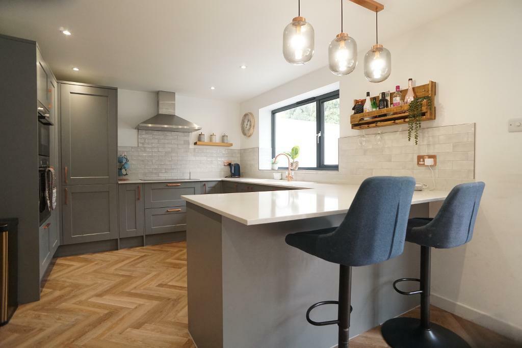 Kitchen/Dining/family Room