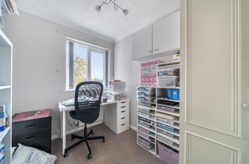 1372042-12-68f7a447c5bc3