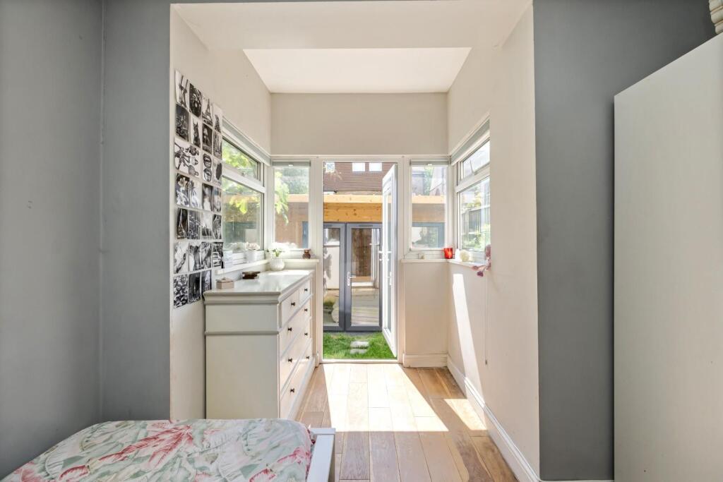 Portland Road (17).jpg