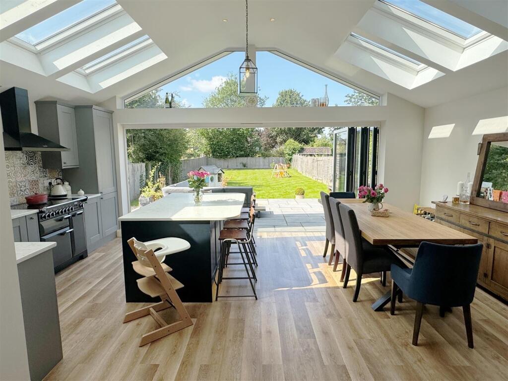 Kitch - Break 1a.JPG