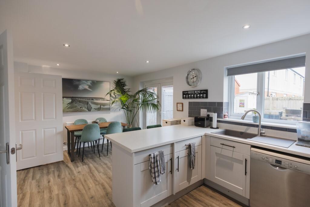 EWEMOVE HARTLEPOOL-7