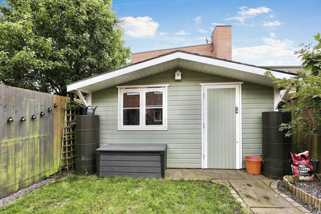 Shed