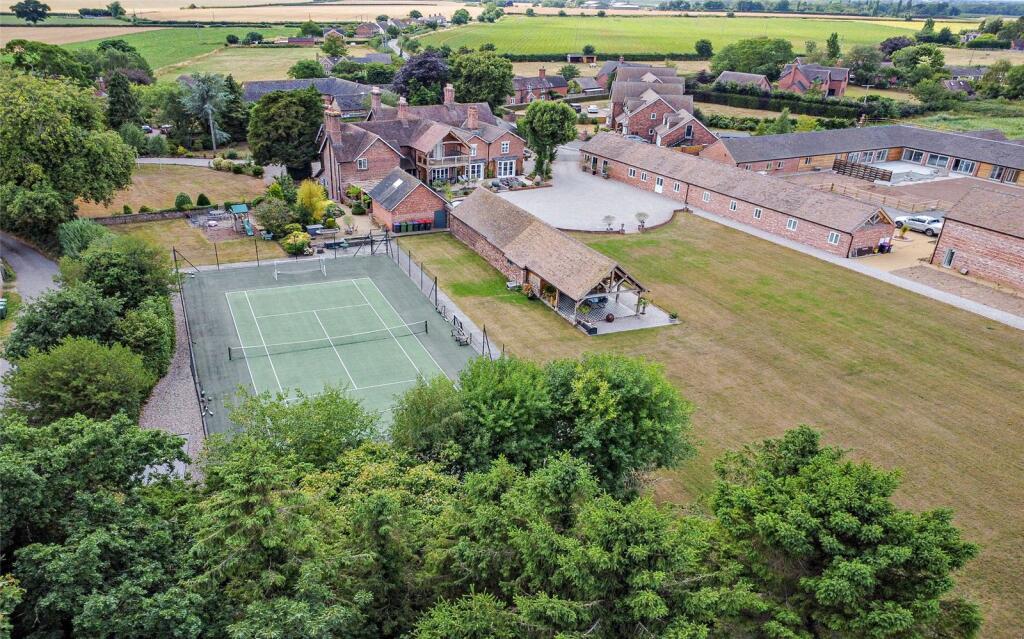 Kynnersley Manor
