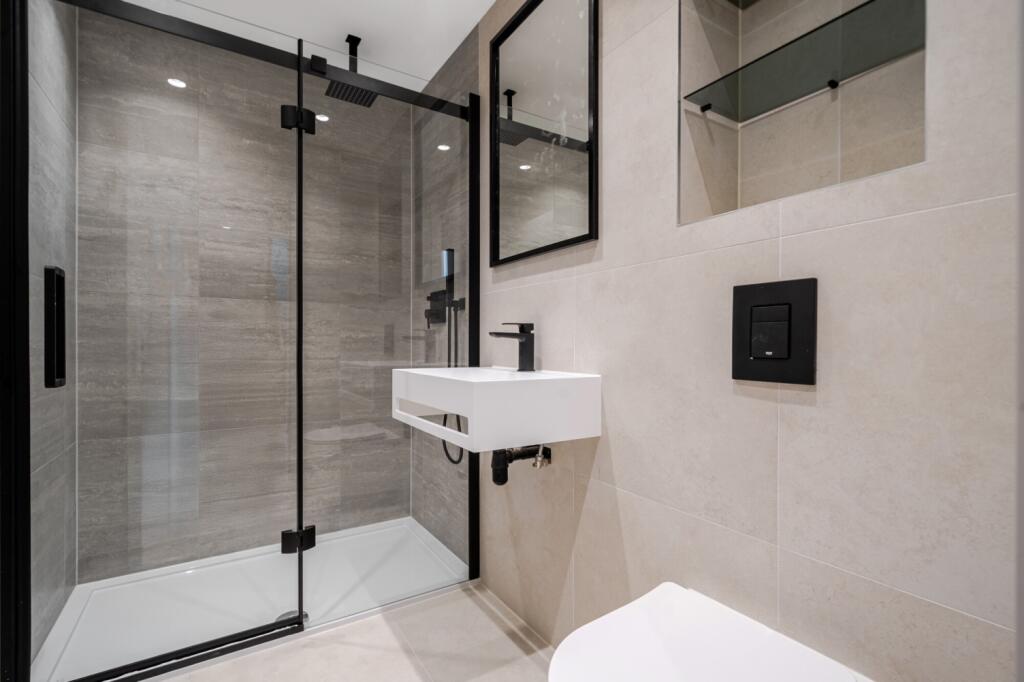 1288914-21-682646...