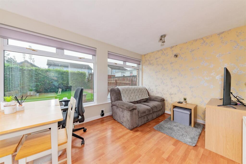 88 Peebles Drive Dundee-9.JPG