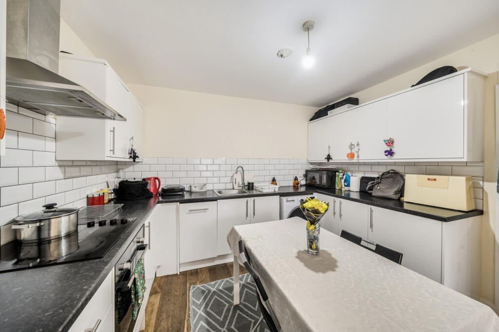 1363998-10-68e64c...