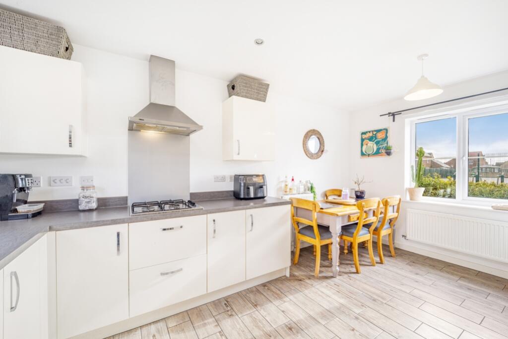 78 Tyne Close (Spalding)-17