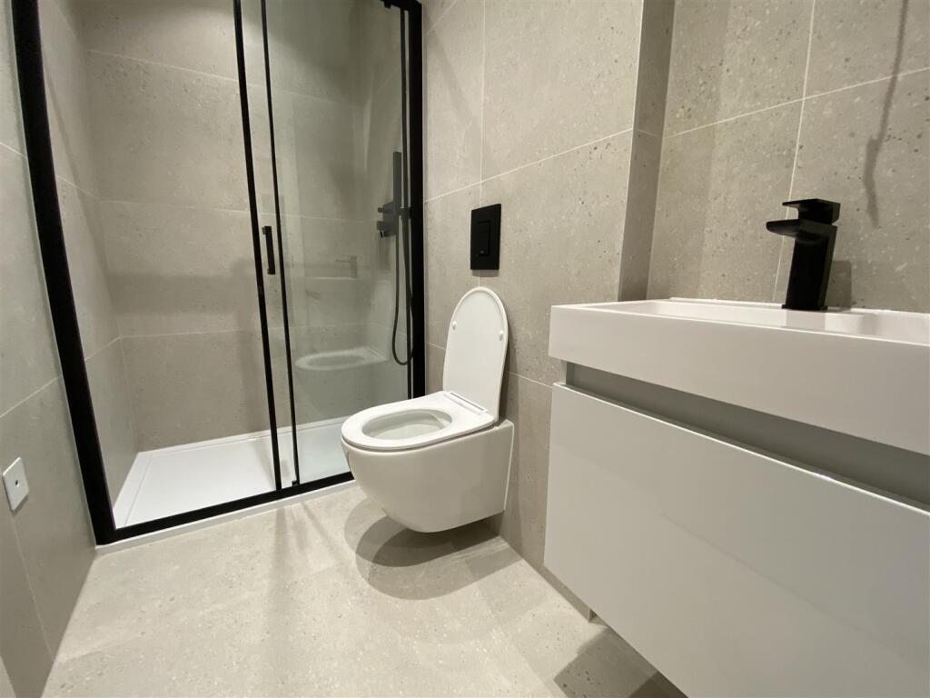 Flat 6 Anerley 2.jpg