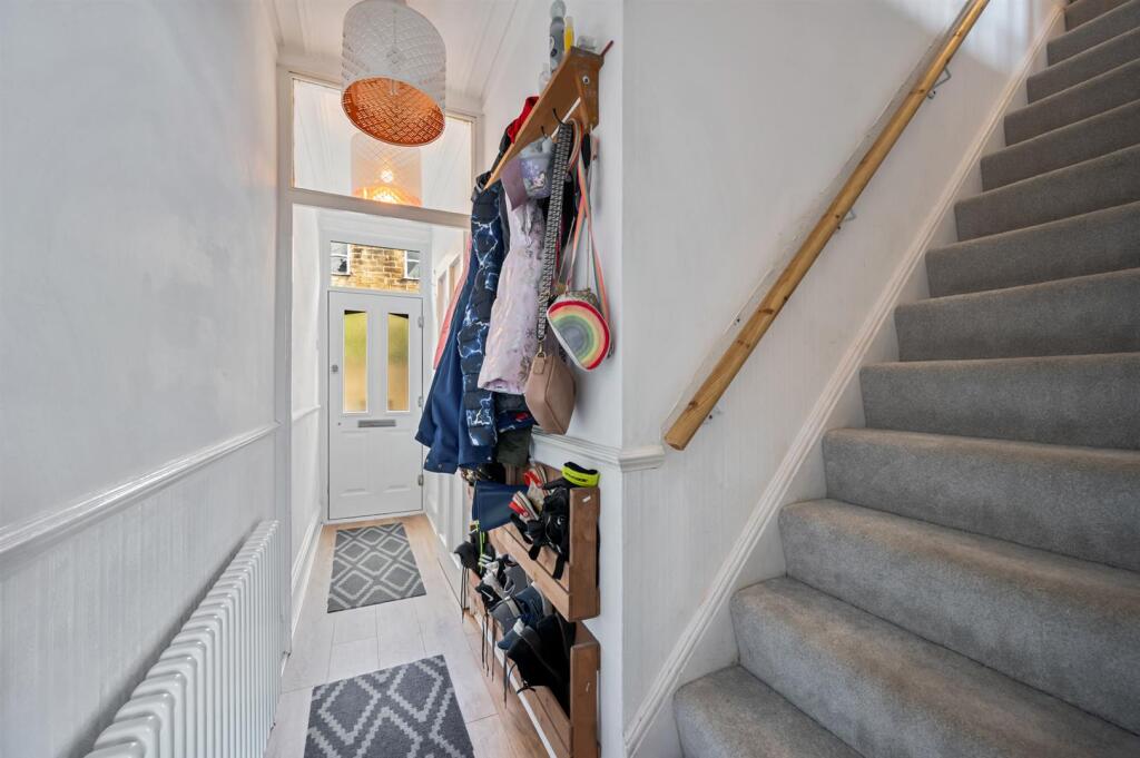 Entrance Hallway.jpg